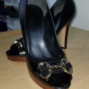 Gucci Horsebit Heels, size 5M